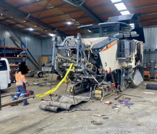 Heavy Diesel equipment servicing and repairs